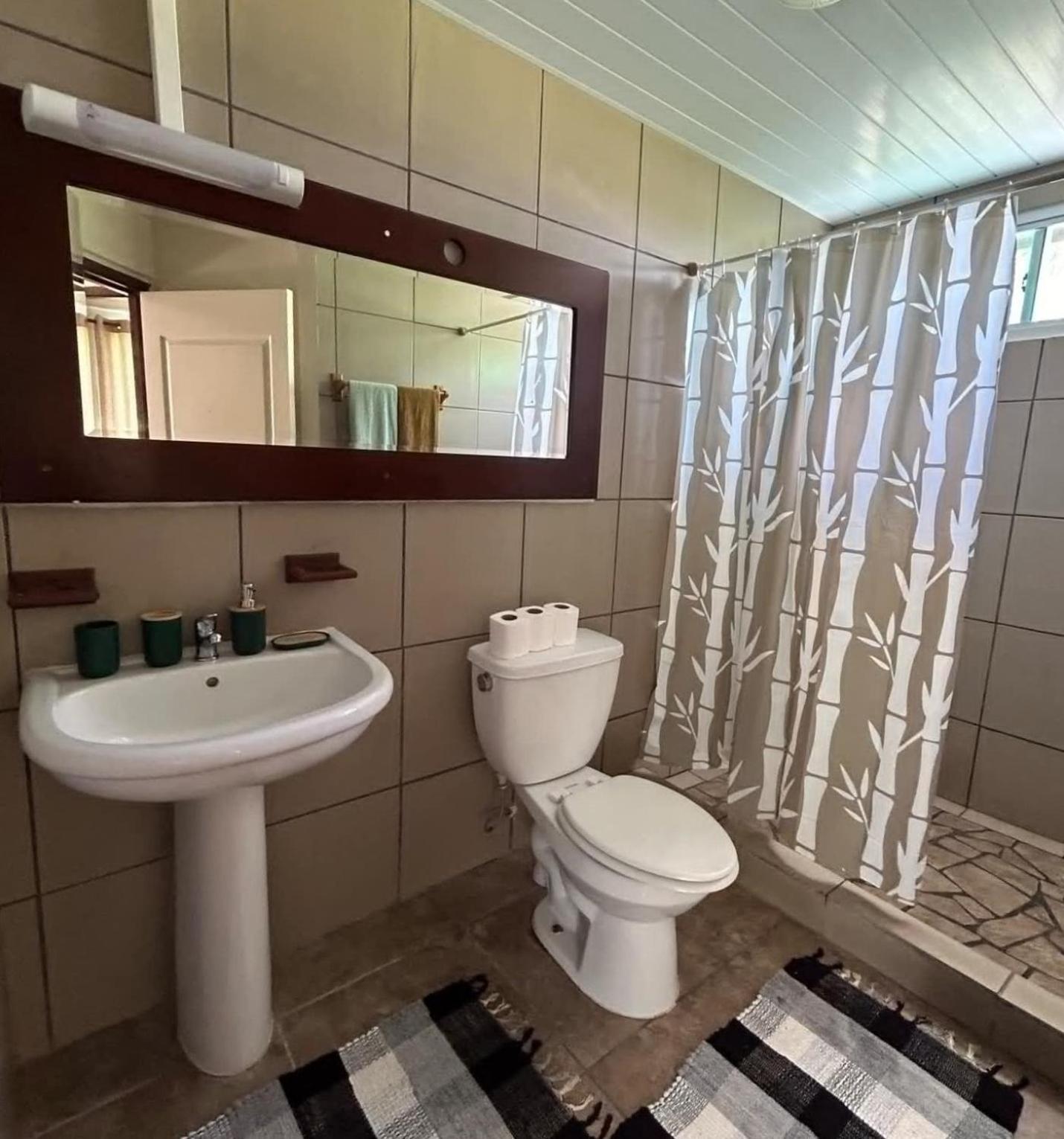 Chez Tamatuamai Hotel Avatoru Kültér fotó