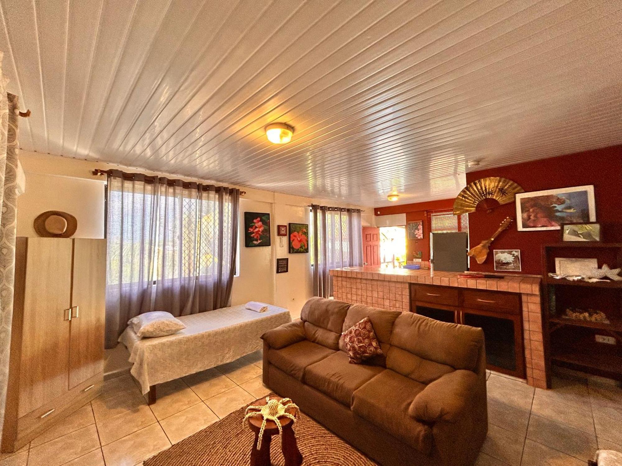 Chez Tamatuamai Hotel Avatoru Kültér fotó