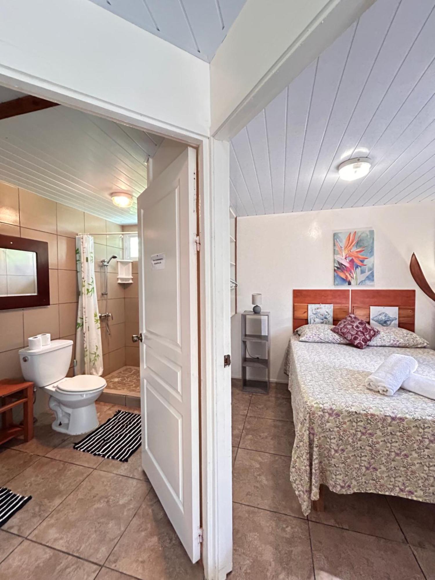 Chez Tamatuamai Hotel Avatoru Kültér fotó